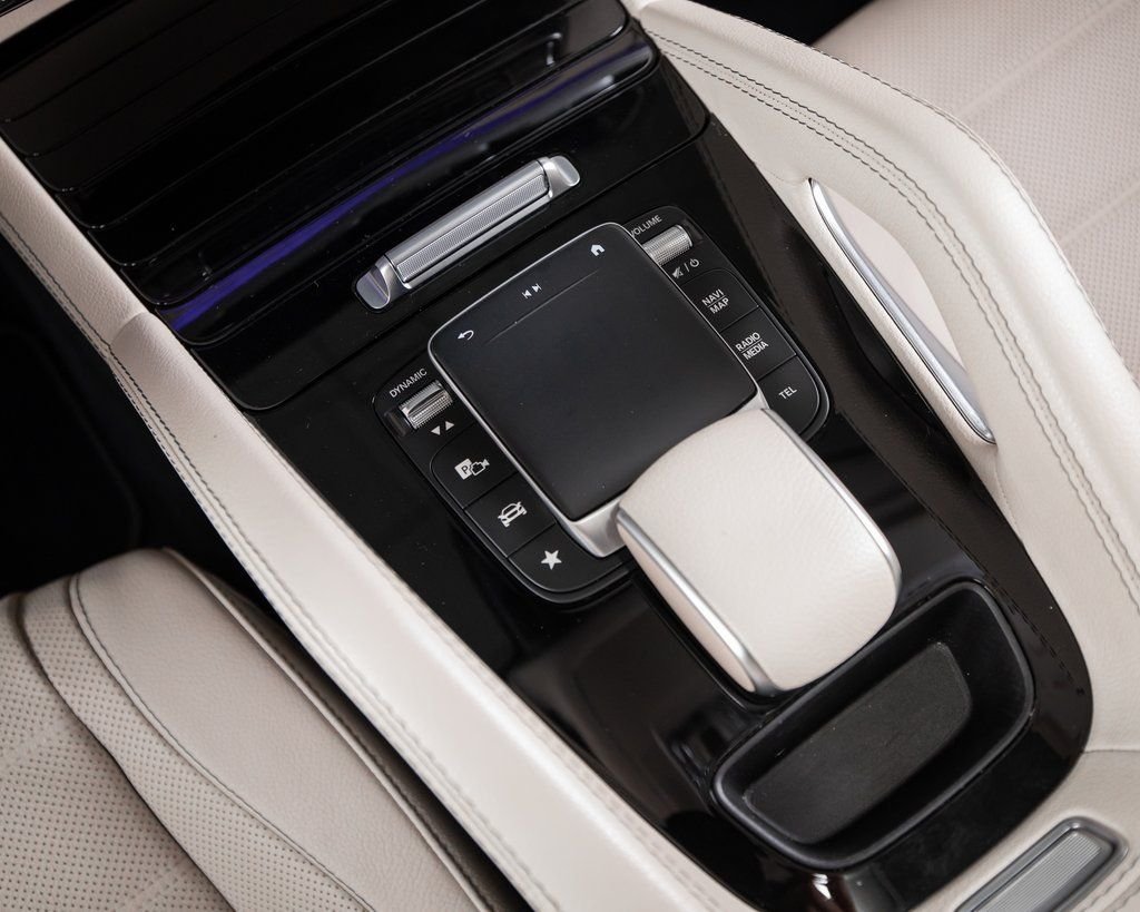 Certified Used 2022  Mercedes-Benz GLE 350 image 7
