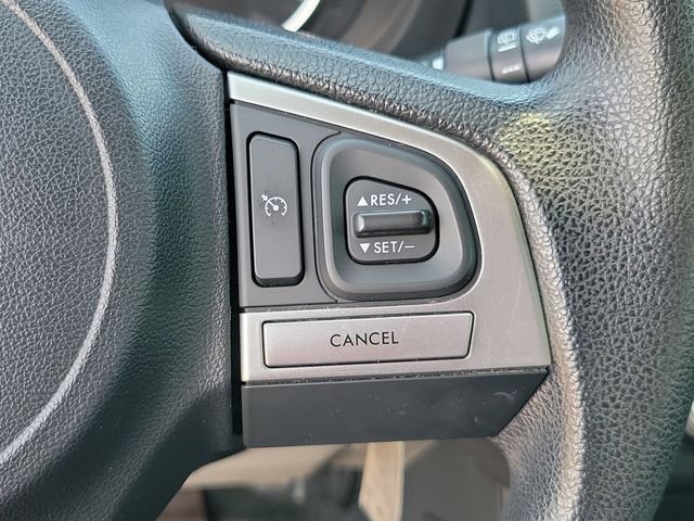Used 2017 Gray Subaru 2.5i image 17
