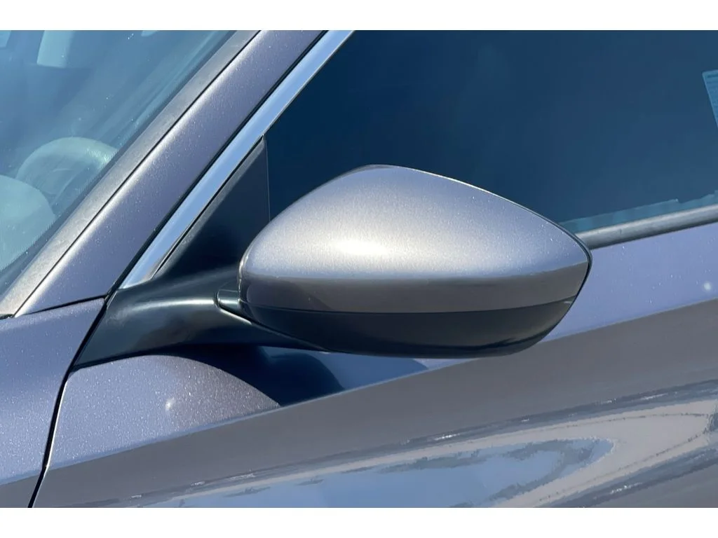 Used 2020 Modern Steel Metallic Honda LX image 12