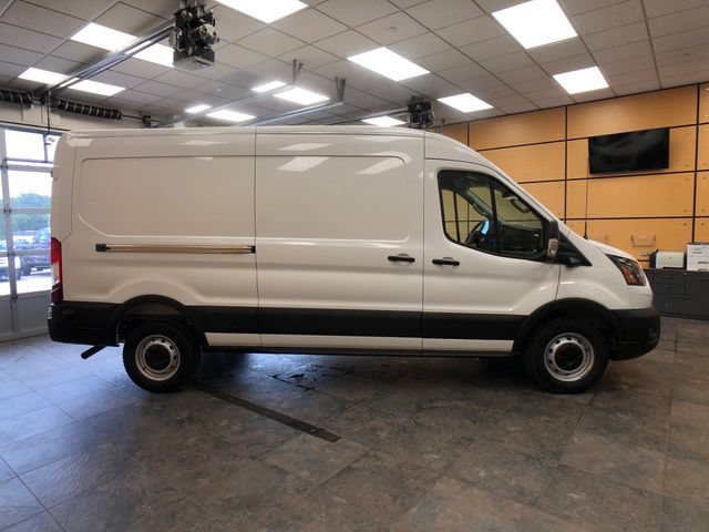 New 2026 Oxford White Ford T250 image 8