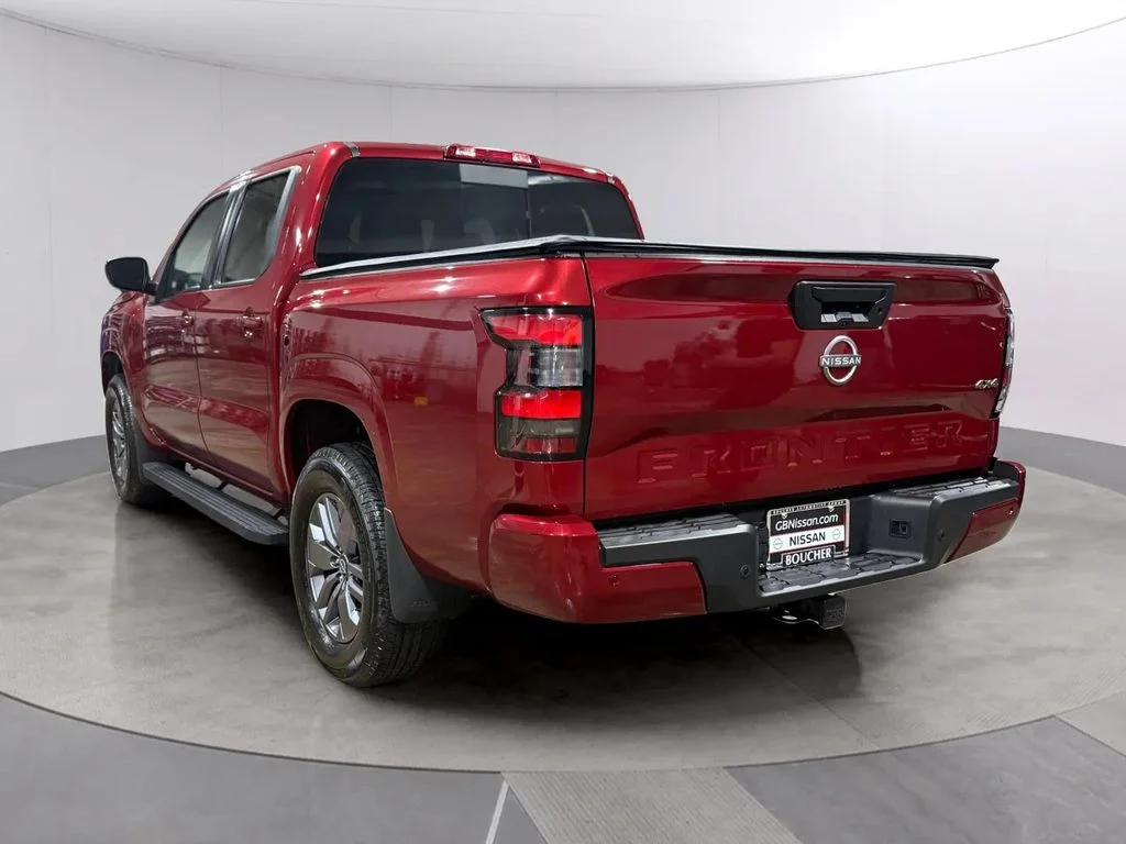 Certified Used 2025 Cardinal Red Metallic Tricoat Nissan SV image 6