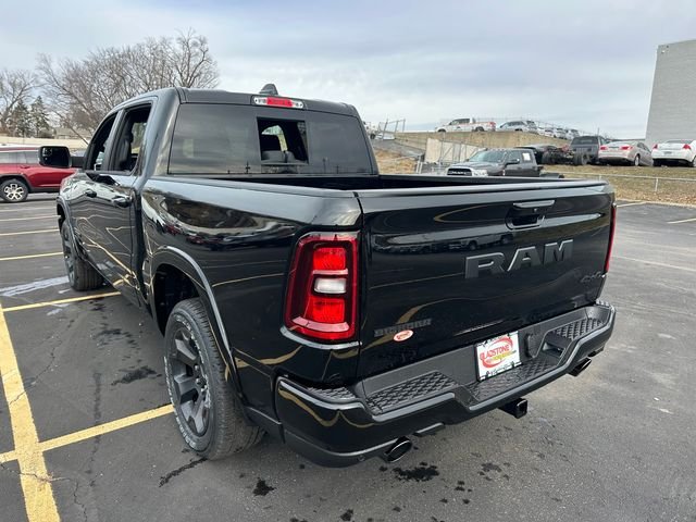 New 2026 Diamond Black Crystal Pearl-Coat Exterior Paint RAM Big Horn/Lone Star image 7