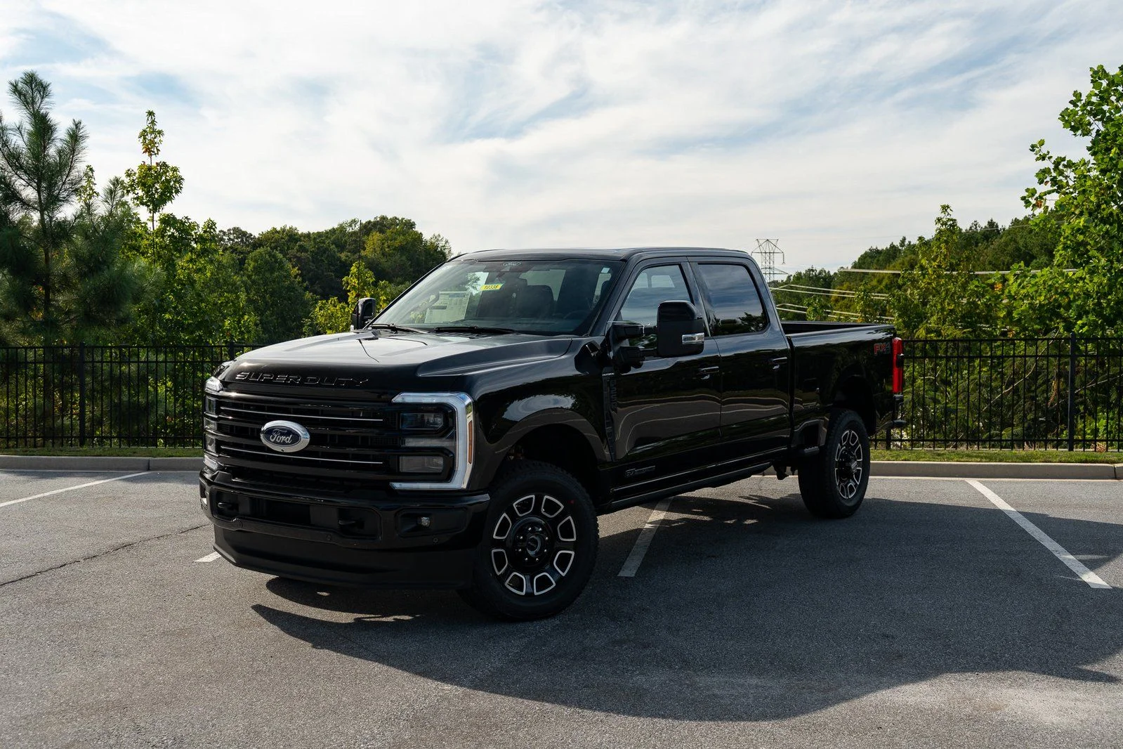 2026 Ford F-250 Super Duty Platinum - Photo 3