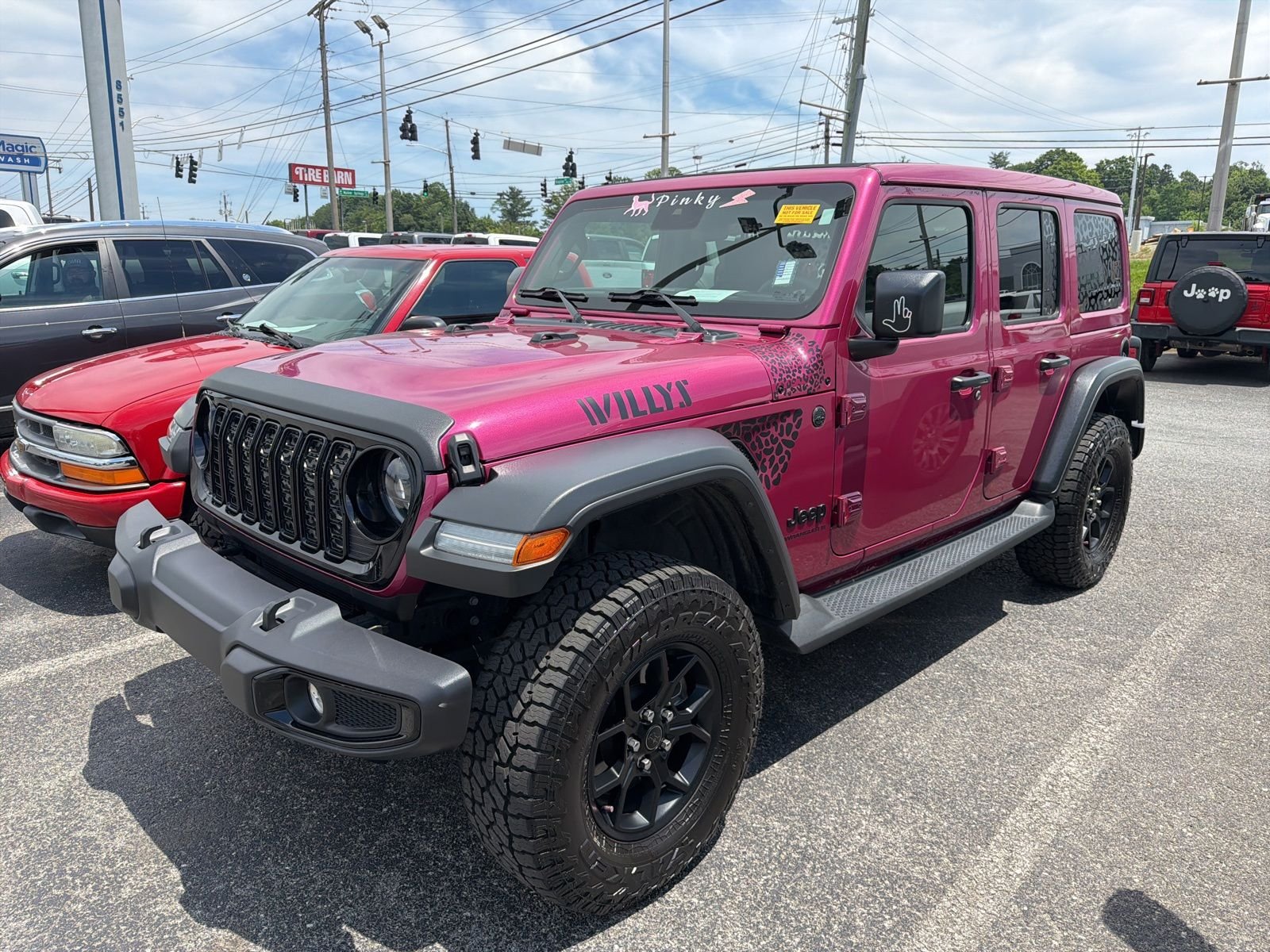 2024 Jeep Wrangler Willys's photo