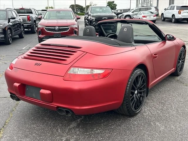 Used 2006  Porsche Carrera image 11