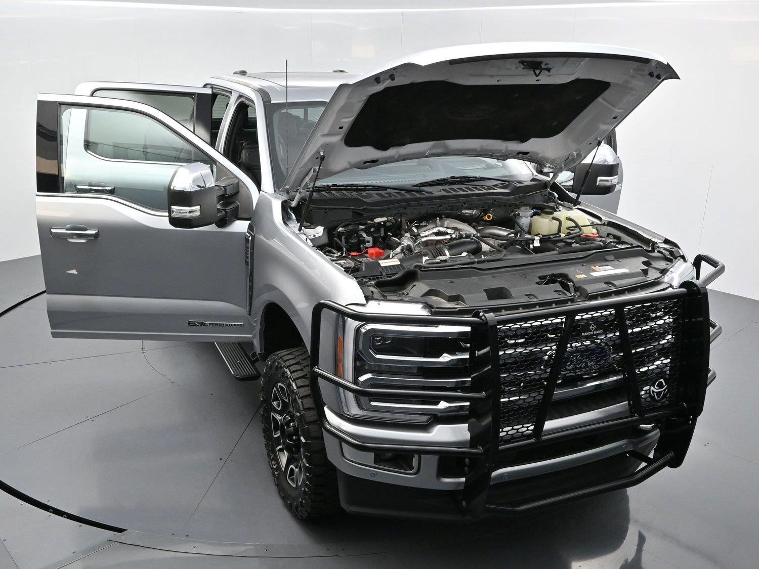 Used 2023 Iconic Silver Metallic Ford XL image 48