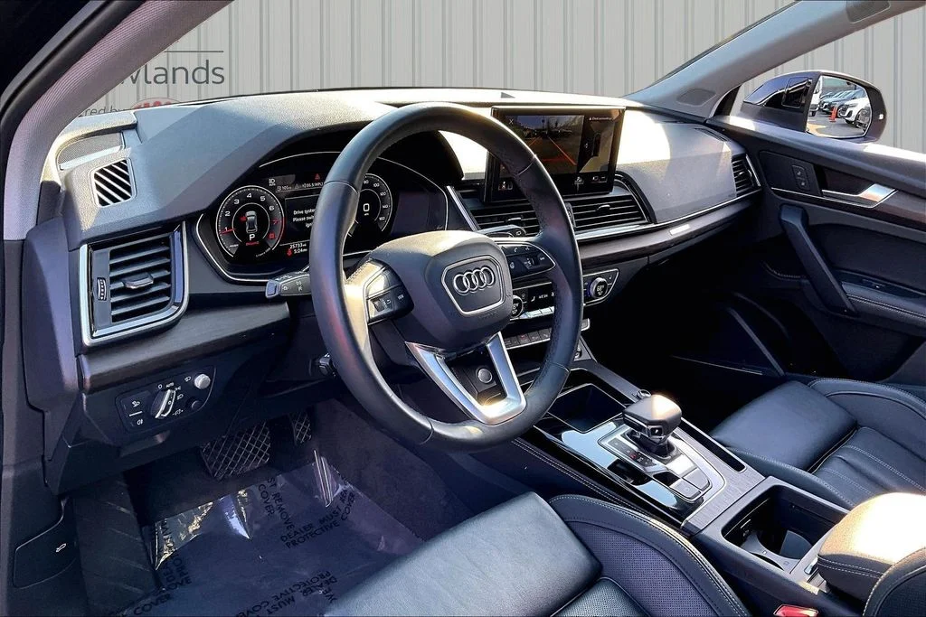 Used 2023 Black Audi 45 S line Prestige image 17