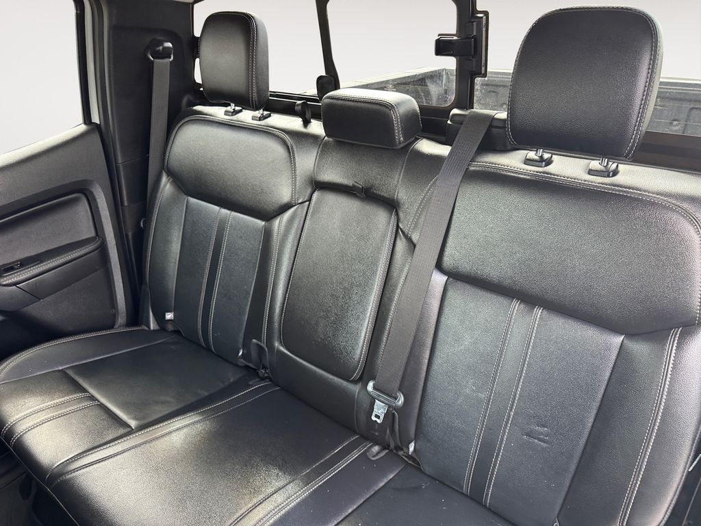 Used 2022 Green Ford Lariat image 13