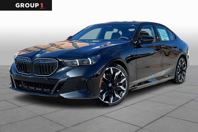 New 2026 BMW 550e AWD 4dr Car - In-Stock