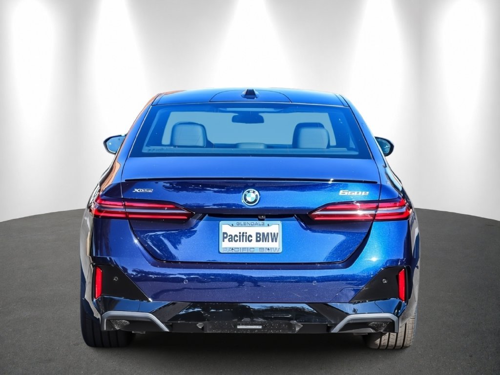 2027 BMW 5 Series photo 5