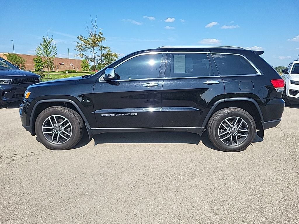 Used 2019 Black Jeep Limited image 2