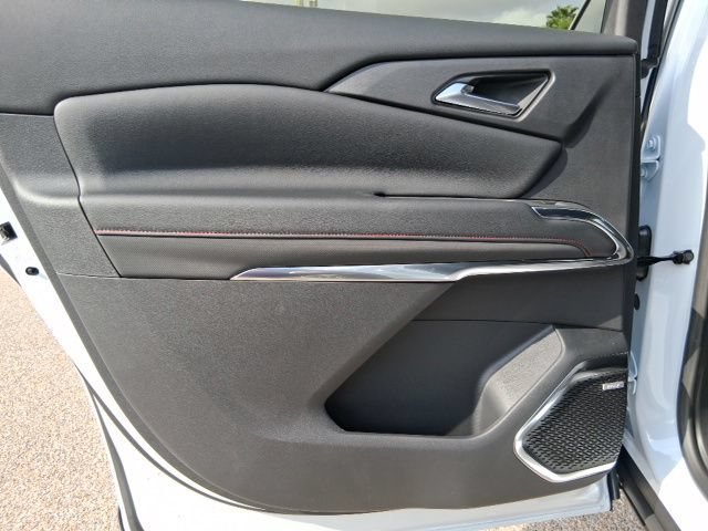 2026 Chevrolet Traverse Z71 - Photo 19