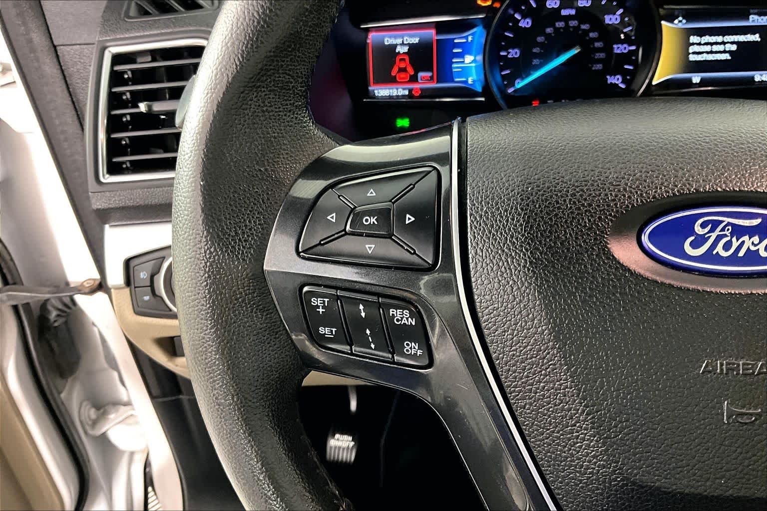 Used 2018 White Platinum Metallic Tri-Coat Ford Limited image 20