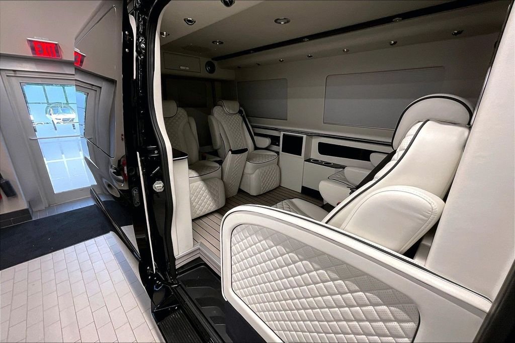 Used 2025 Black Mercedes-Benz Cargo 144 WB image 17