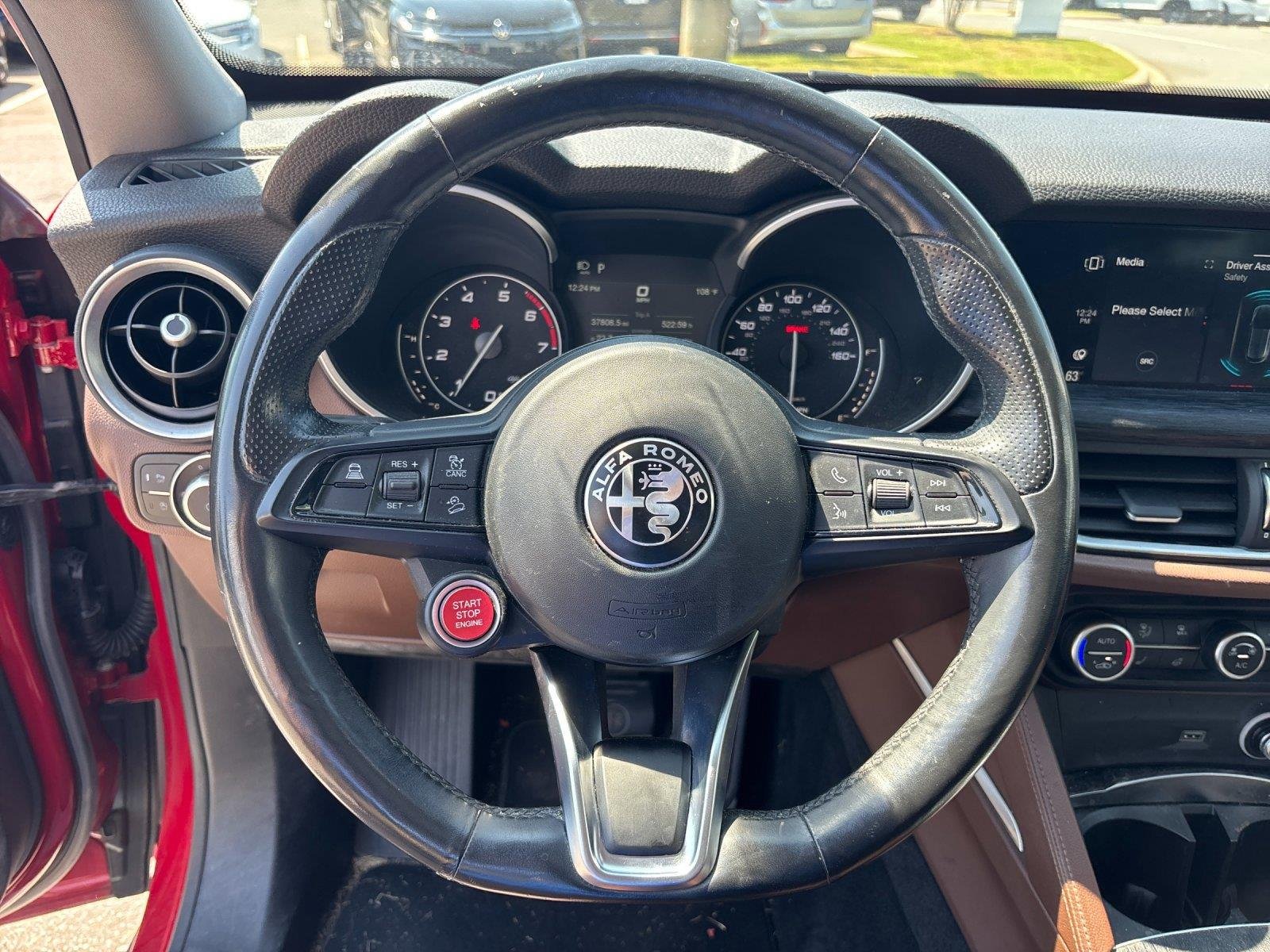 Used 2020 Alfa Rosso Alfa Romeo  image 17