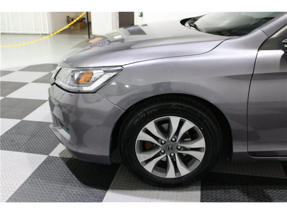 Used 2015 Dark Gray Honda LX image 9