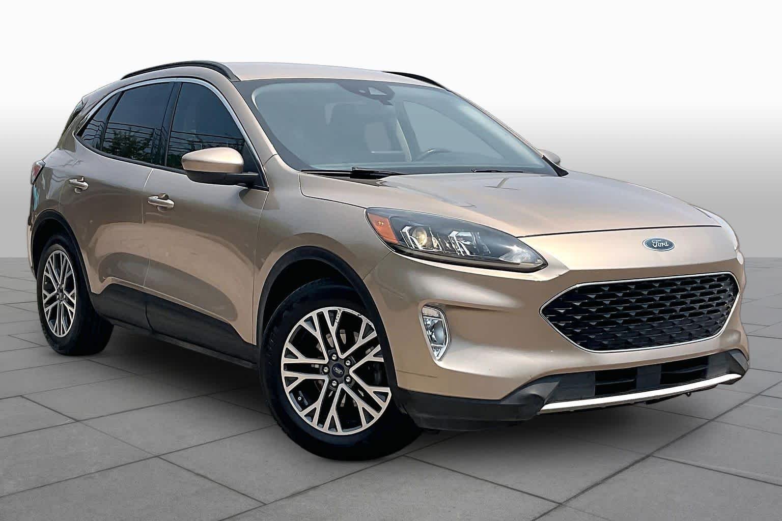 Used 2020 Desert Gold Ford SEL image 3