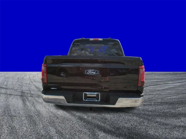 New 2026 Agate Black Metallic Ford XLT image 5