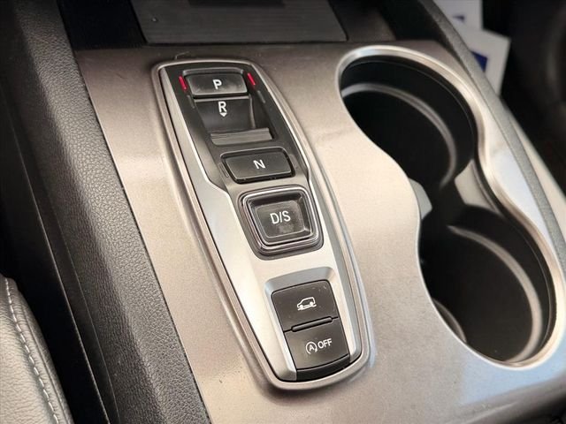 Used 2022 White Honda Special Edition image 25