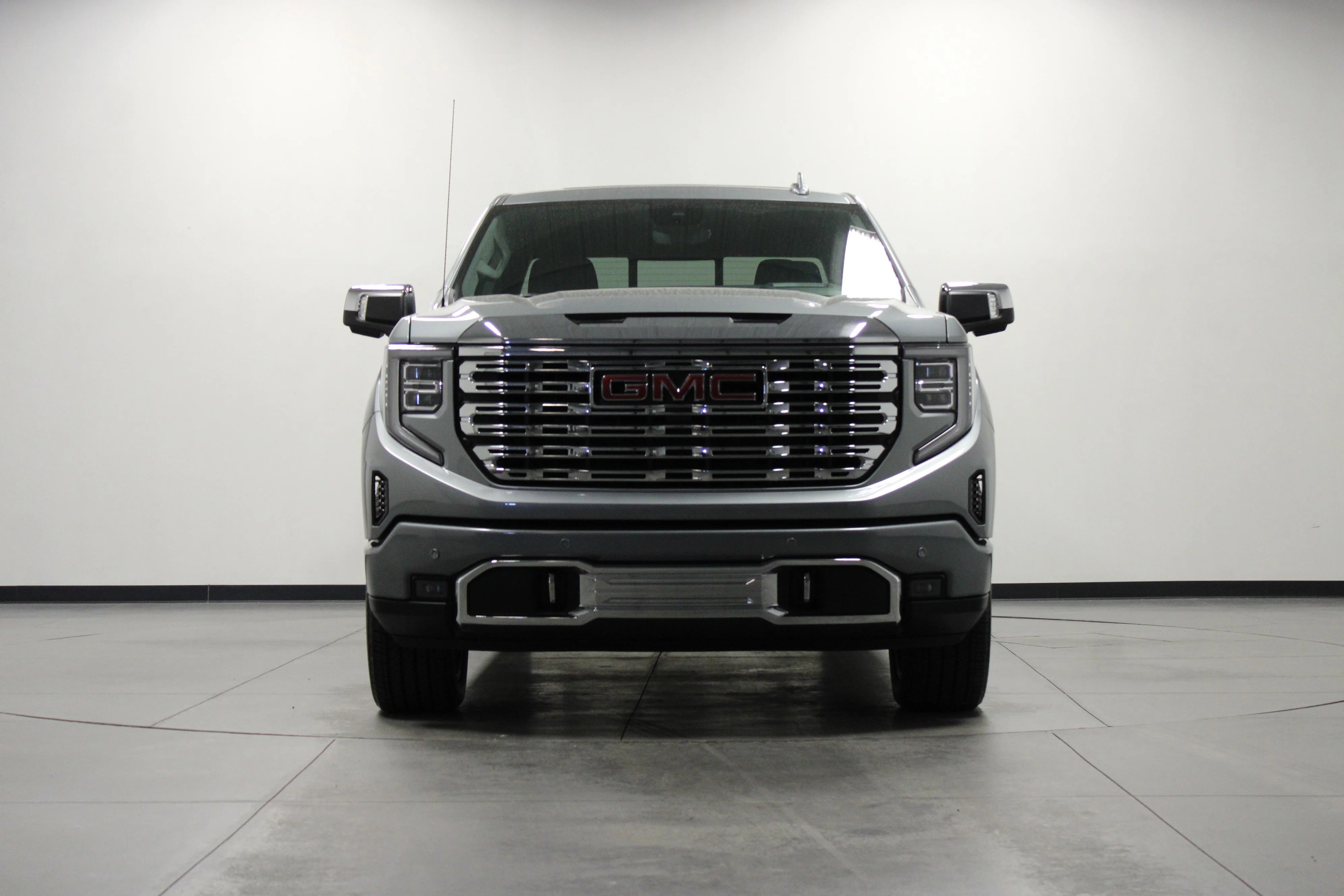 2026 GMC Sierra 1500 Denali - Photo 8