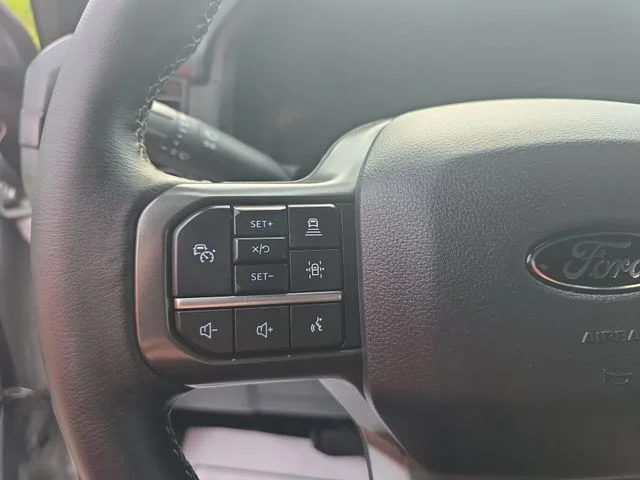 Used 2024 White Ford XLT image 18