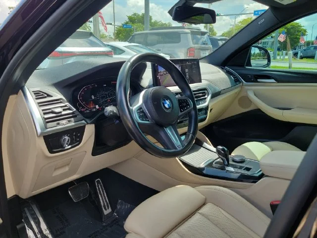 Used 2022 Black BMW xDrive30i image 15