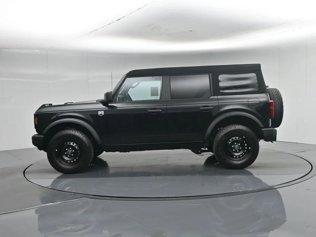 New 2026 Shadow Black Ford Big Bend image 27