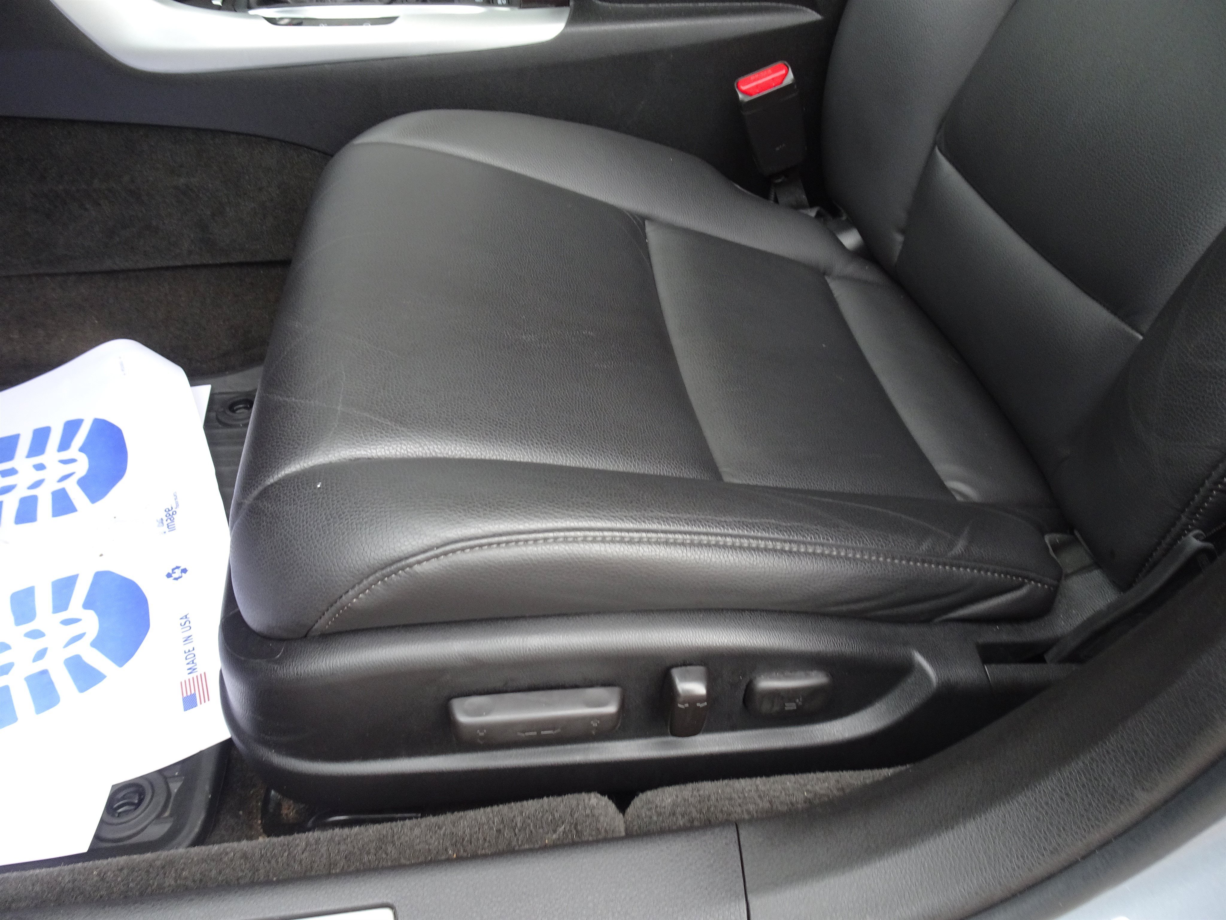Used 2015 Slate Silver Metallic Acura  image 9