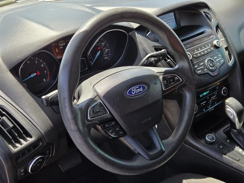 Used 2017 MAGNETIC Ford SE image 15