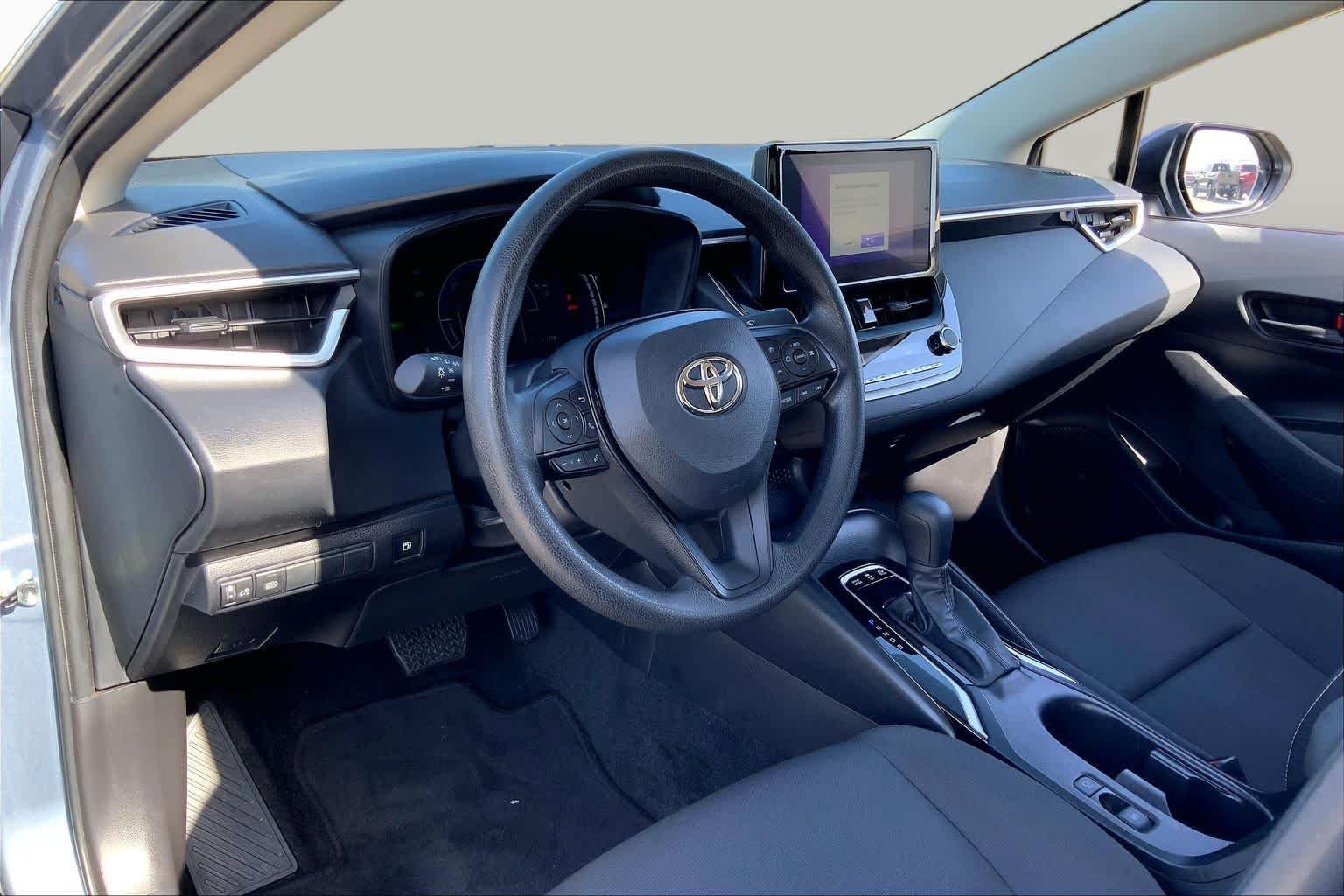 Used 2026 Celestite Toyota Hybrid LE image 17