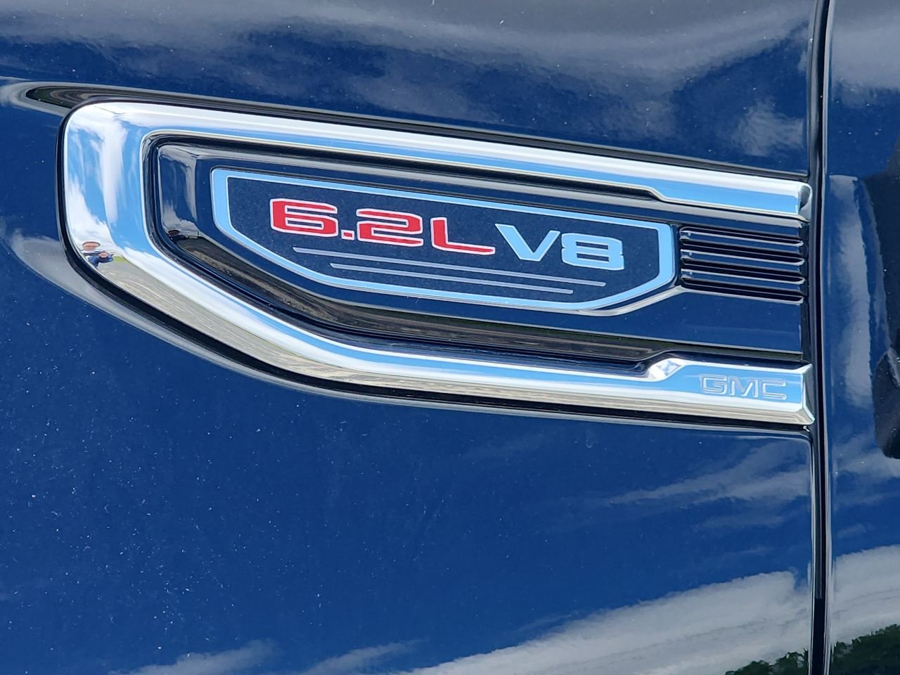 New 2026 Black GMC SLT image 27