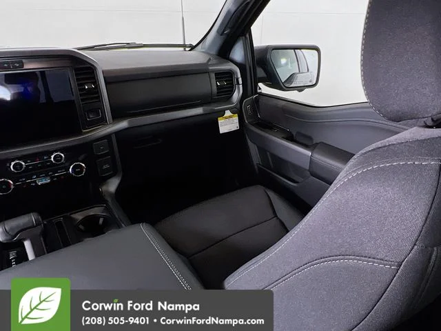 New 2026 Carbonized Gray Metallic Ford XLT image 26