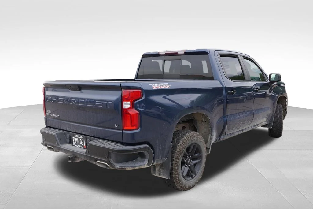Used 2019 Northsky Blue Metallic Chevrolet LT Trail Boss image 3