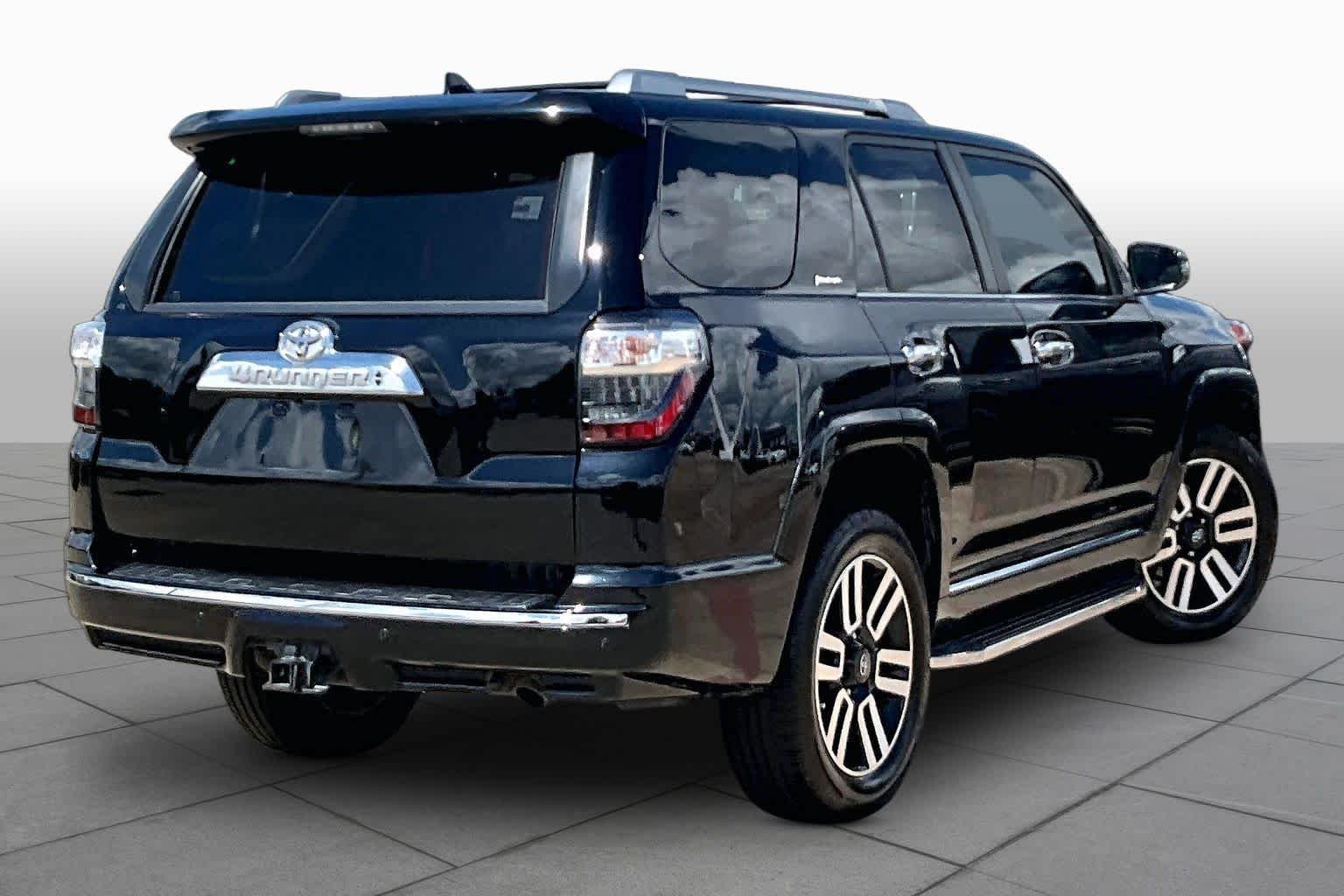 Used 2018 Midnight Black Metallic Toyota Limited image 13