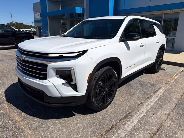 2027 Chevrolet Traverse LT