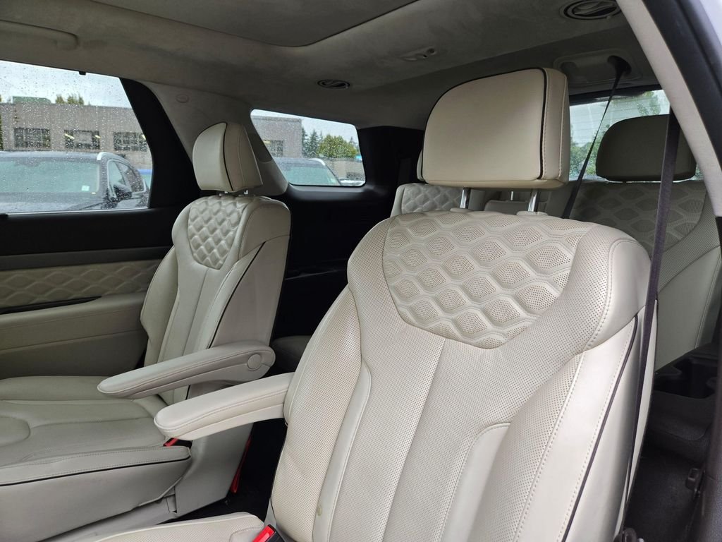 Used 2020 Hyper White Hyundai Limited image 16