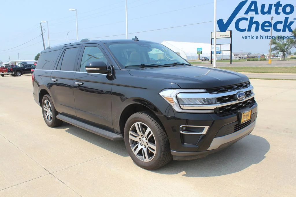 Used 2024 Black Ford Limited image 1