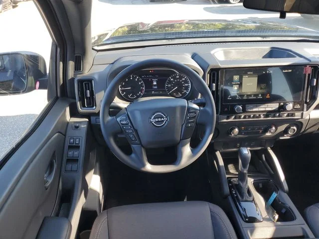 New 2026 Boulder Gray Pearl Nissan Crew Cab SV image 22