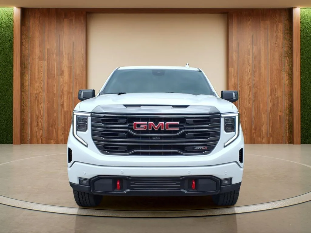 Certified Used 2022 White GMC AT4 image 2