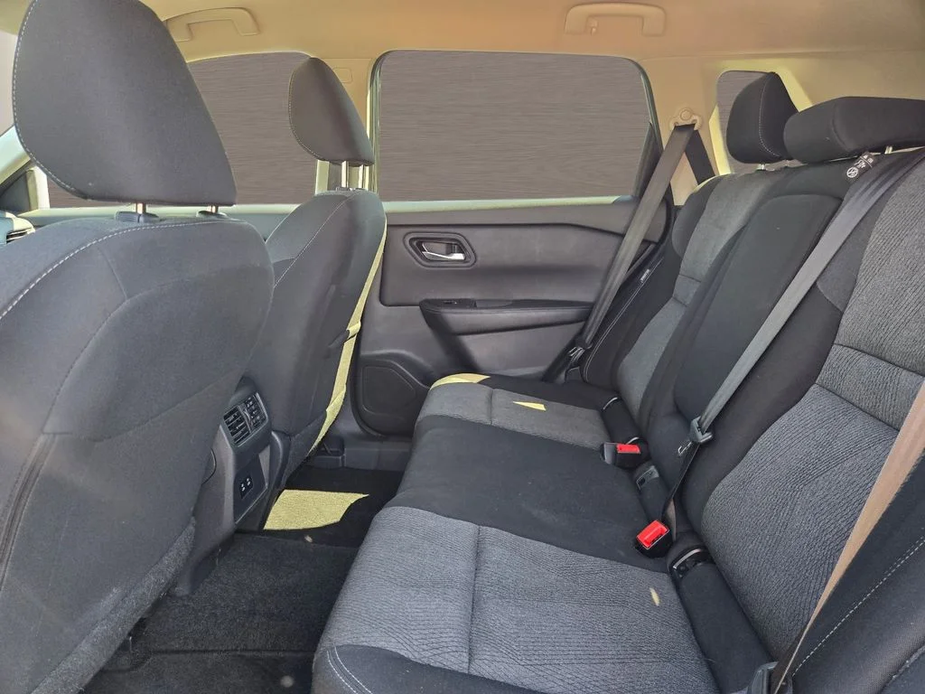 Used 2025 Gray Nissan SV image 13