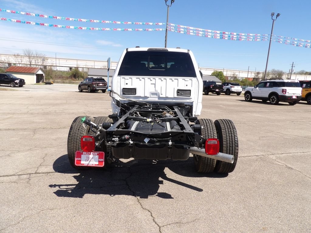New 2026 Oxford White Ford F-350® XL image 7