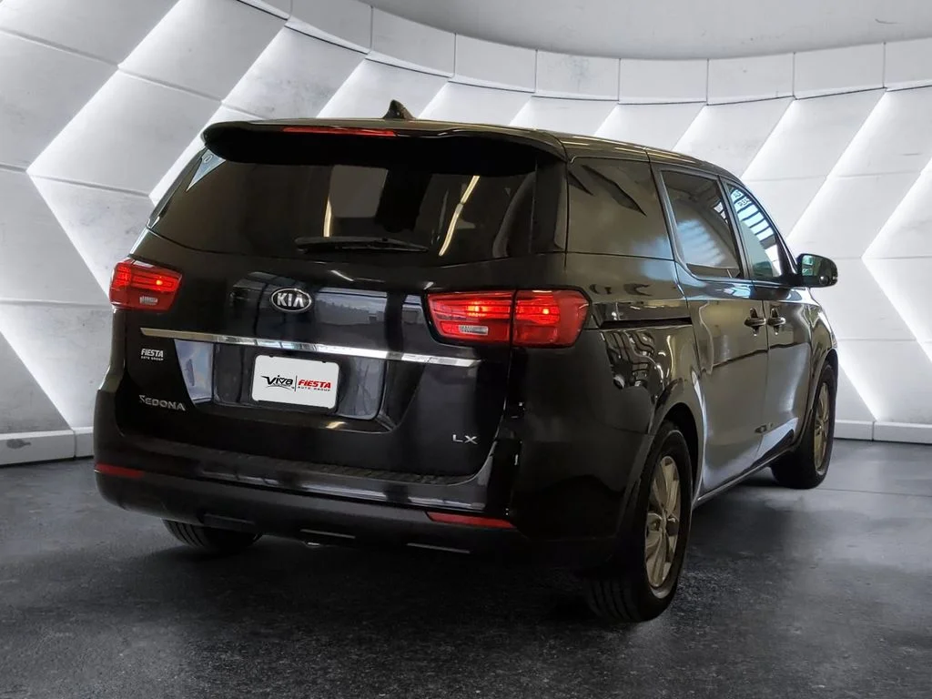 Certified Used 2021 Black Kia LX image 4