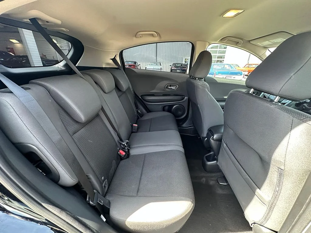 Used 2020  Honda LX image 21
