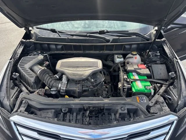 Used 2019 DARK GRANITE METALLIC Cadillac Luxury AWD image 26