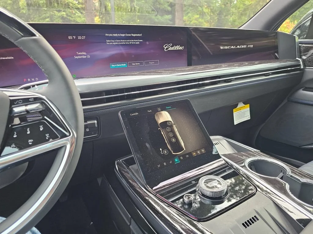 2026 Cadillac Escalade IQ Luxury - Photo 29
