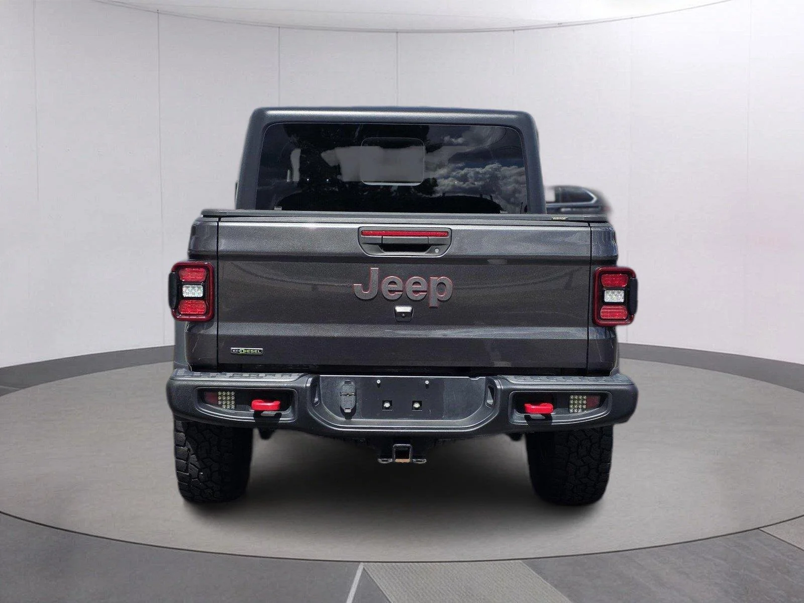 Used 2022 Granite Crystal Metallic Clearcoat Jeep Rubicon image 6