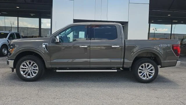 New 2026 Marsh Gray Ford XLT 4WD image 23