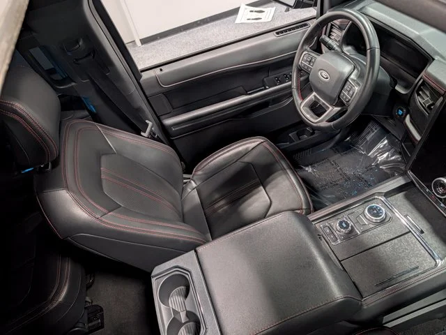 Used 2024 Gray Ford Limited image 34