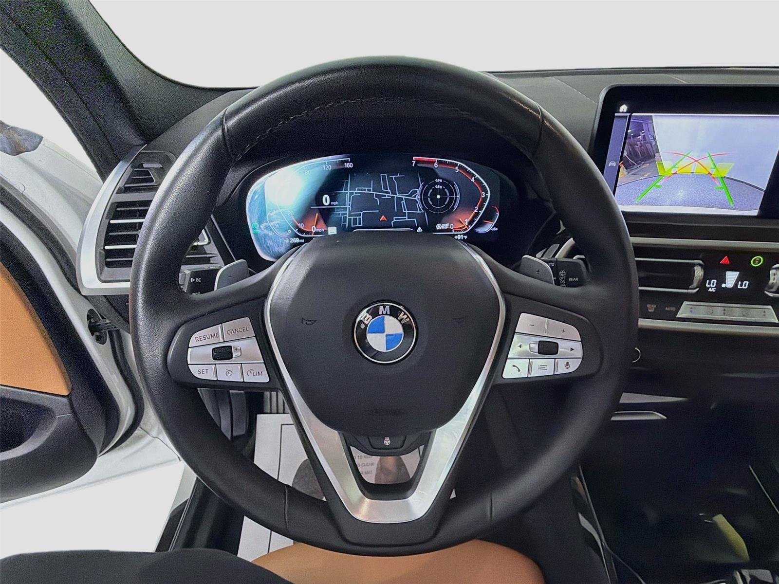 Used 2022 Alpine White BMW sDrive30i image 11
