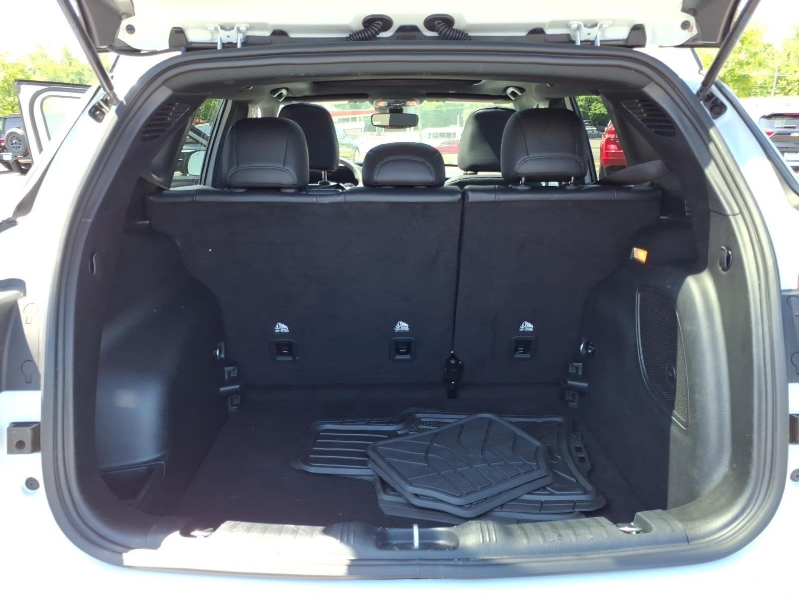 Used 2024 Bright White Clearcoat Jeep Limited image 31